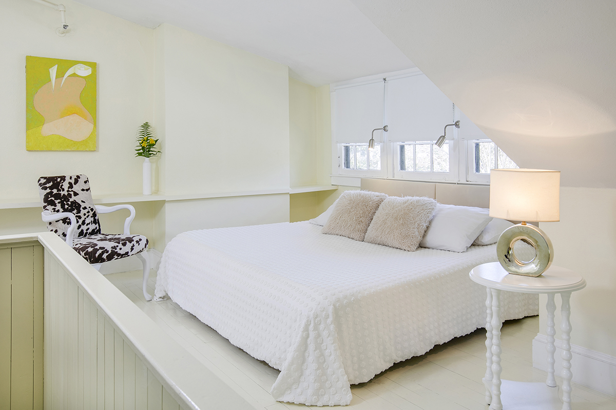 Adora Inn - Mount Dora Hotel - Historic, Comfortable & Stylish
